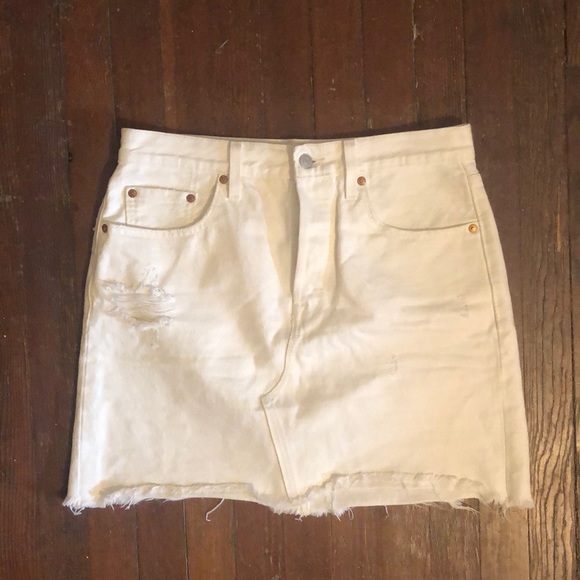 Levi’s High Rise Deconstructed Button Fly Skirt - Picture 2 of 5